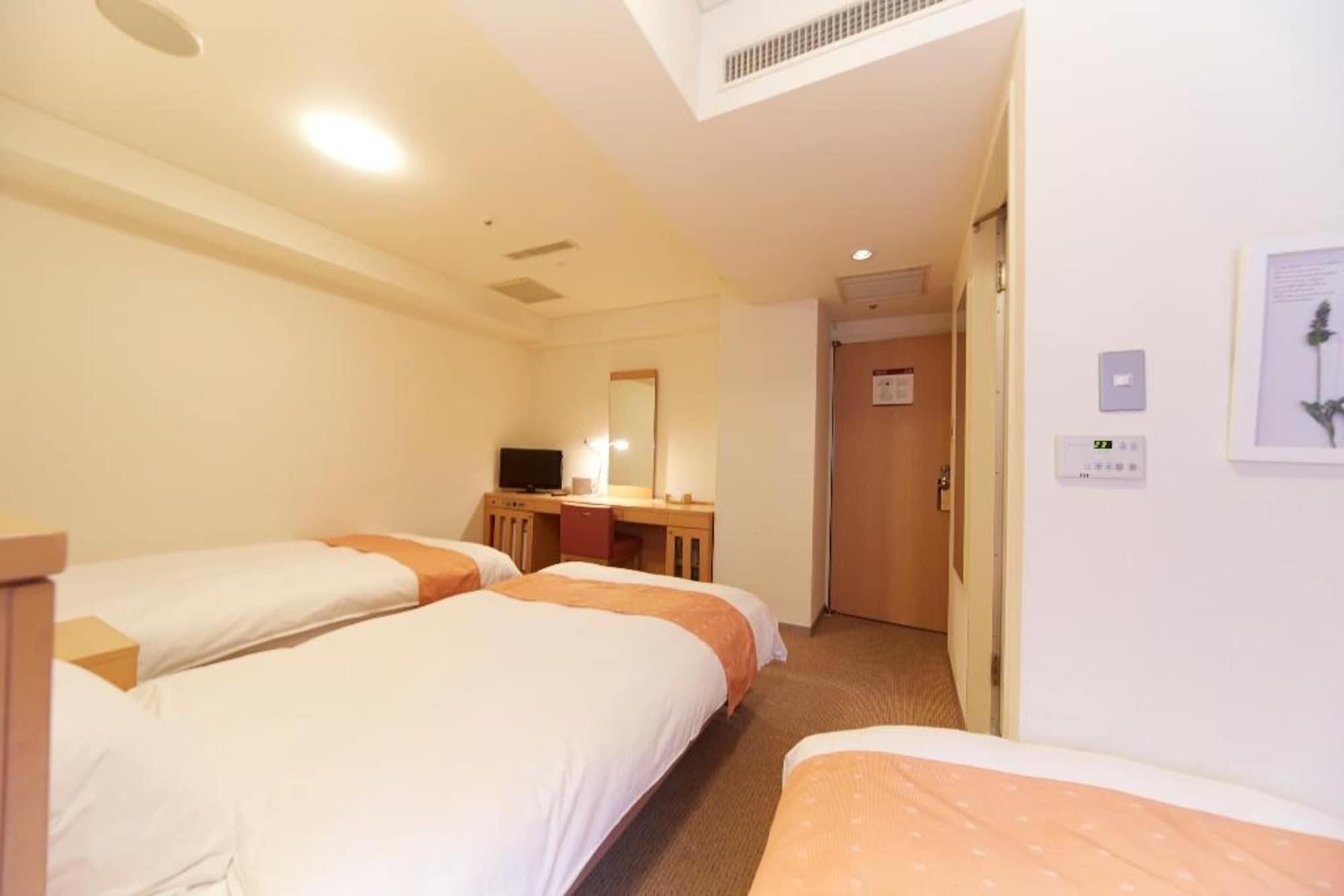 Nest Hotel Kumamoto Bagian luar foto