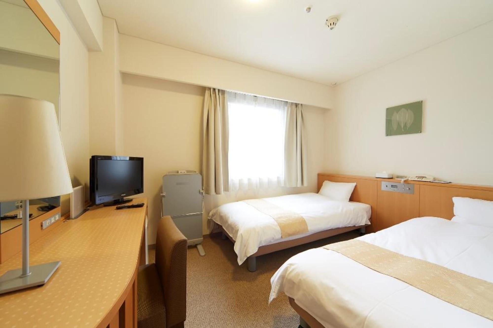 Nest Hotel Kumamoto Bagian luar foto