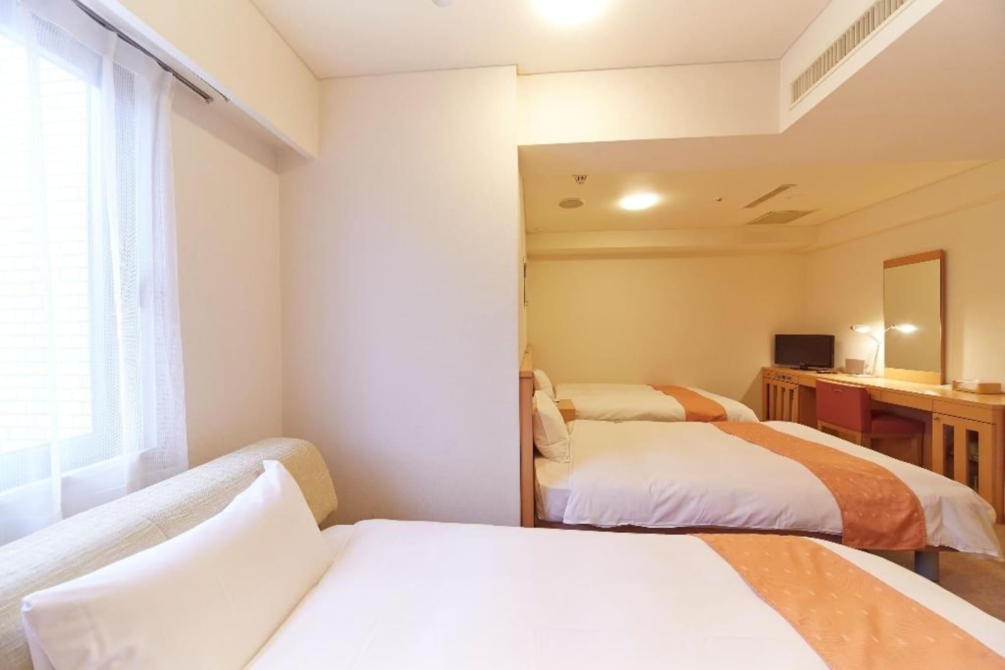 Nest Hotel Kumamoto Bagian luar foto