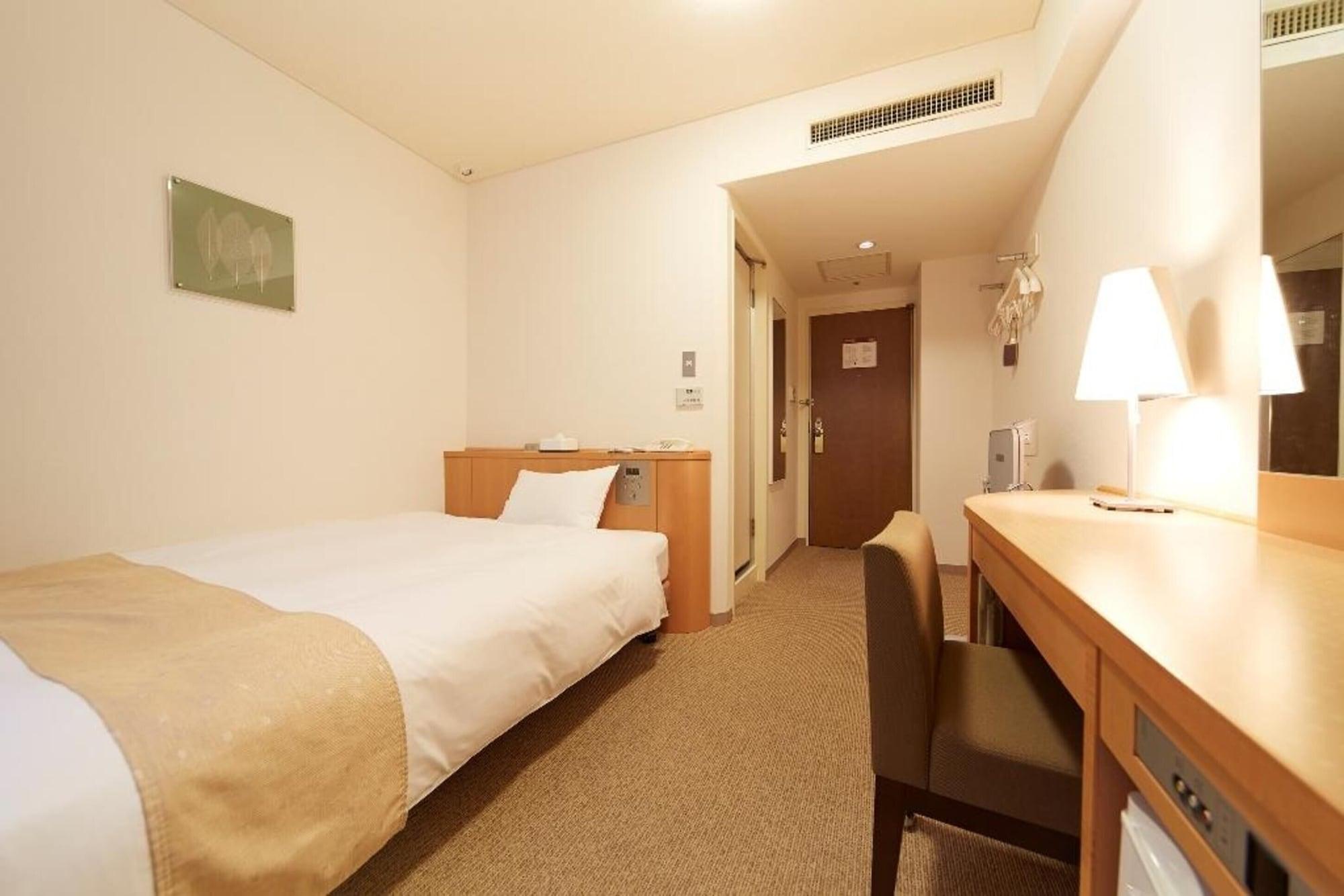 Nest Hotel Kumamoto Bagian luar foto